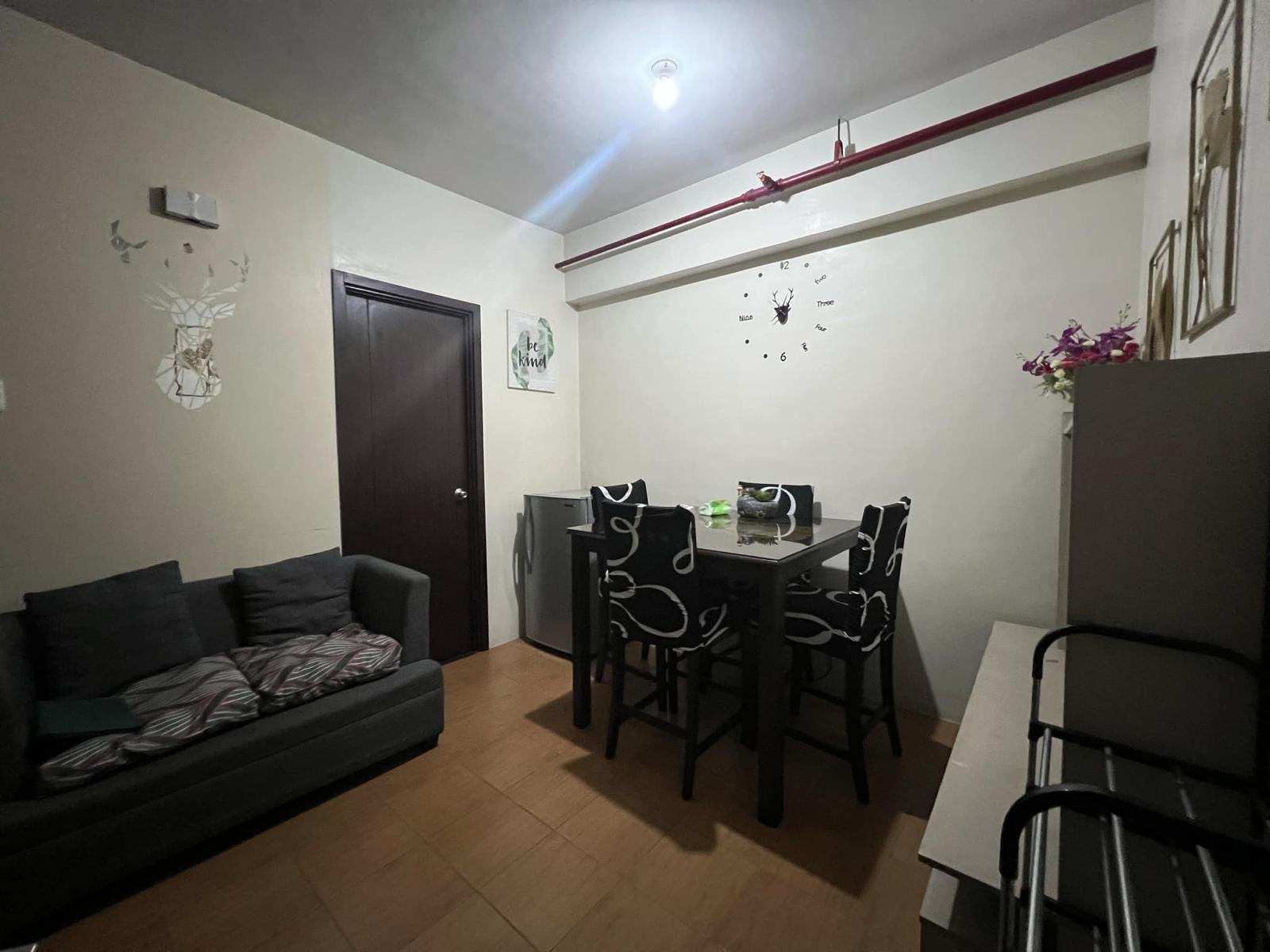 2 Bedroom Pioneer Woodlands Condo Unit For Sale!